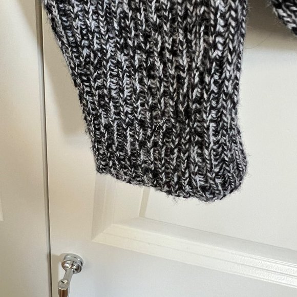 Babaton Salt & Pepper Sweater SzXS - Picture 5 of 12